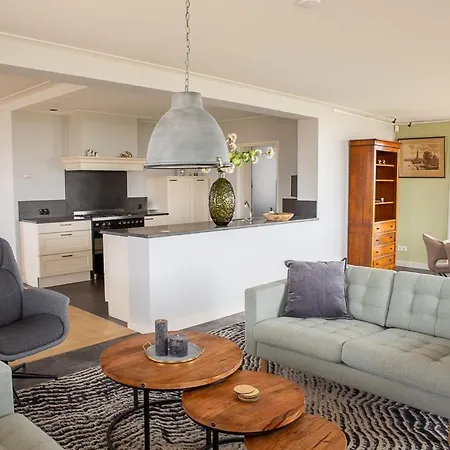 Landelijk بيت للعطل بيرشِن